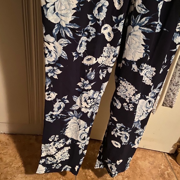 JustFab NWOT Short Sleeve Jumpsuit, XL - Picture 12 of 12